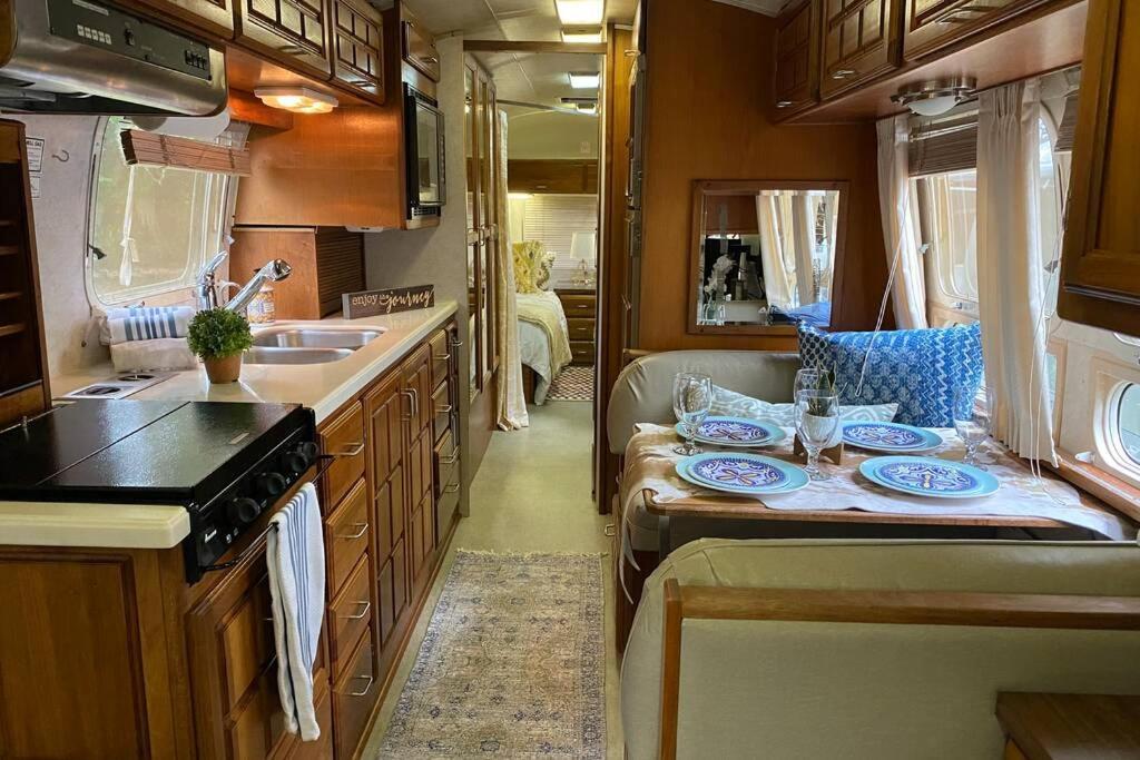 Beautiful Airstream, Beaufort Sc-Enjoy The Journey エクステリア 写真